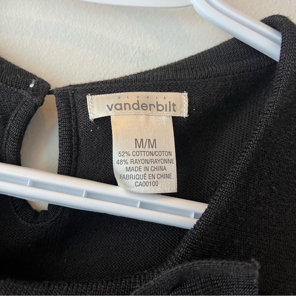 Gloria Vanderbilt Black Sleeveless Knit Top Bow Collar Retro Mod Minimalist - Picture 3 of 7